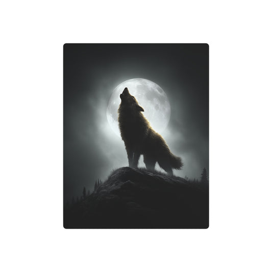 Hyperrealistic Metal Wall Art: Detailed Werewolf Silhouette Howling at Moon - Metal Wall Art Print